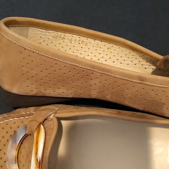 Stuart weitzman loafers - Picture 7 of 7